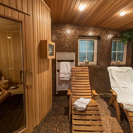 Hotel Chalet Olympia Монгуэльфо Экстерьер фото
