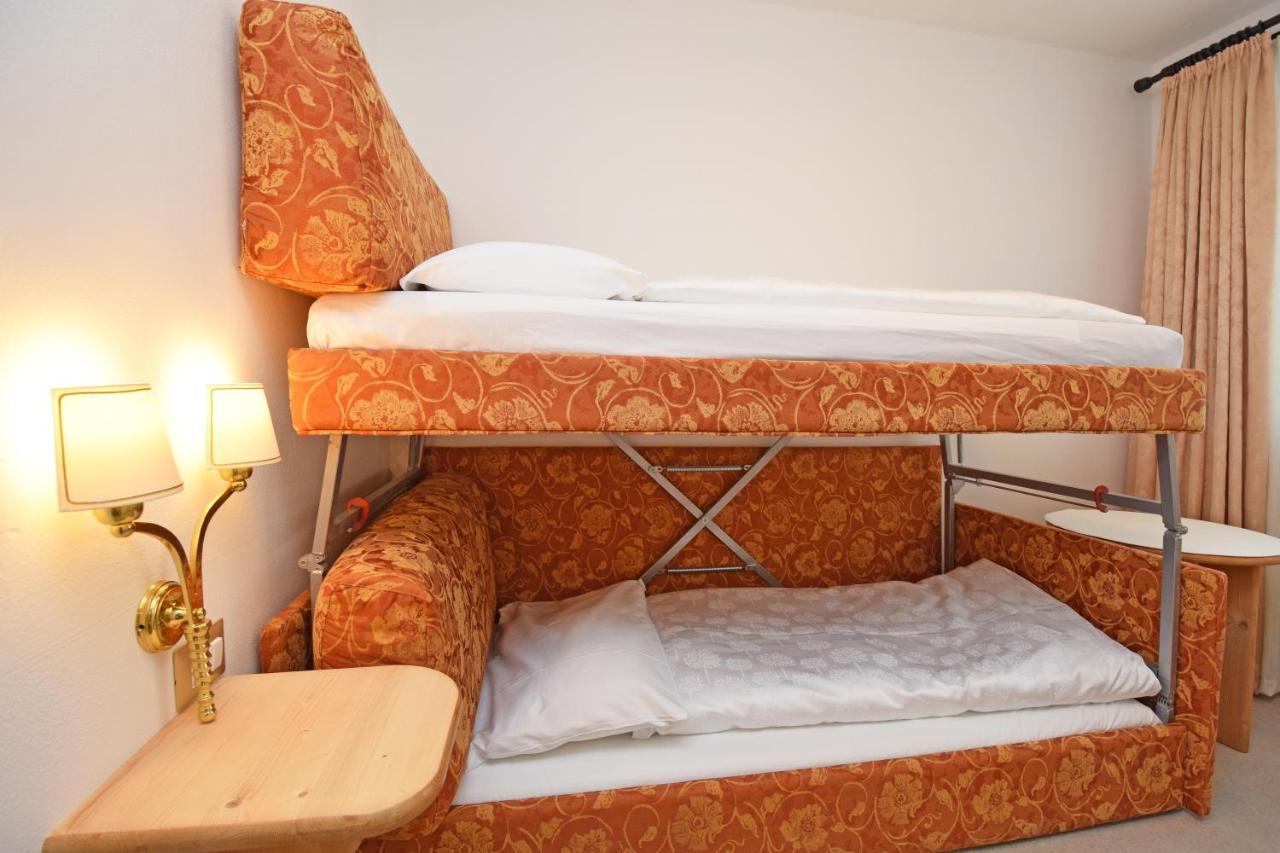 Hotel Chalet Olympia Монгуэльфо Экстерьер фото
