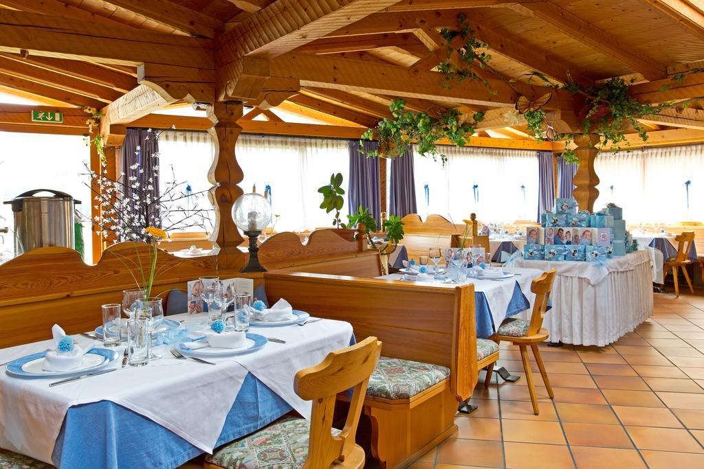 Hotel Chalet Olympia Монгуэльфо Экстерьер фото
