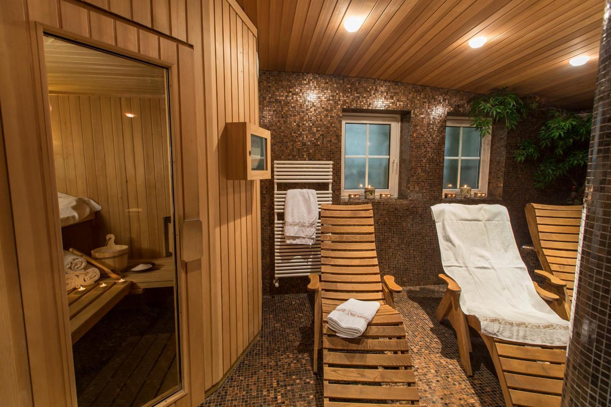 Hotel Chalet Olympia Монгуэльфо Экстерьер фото